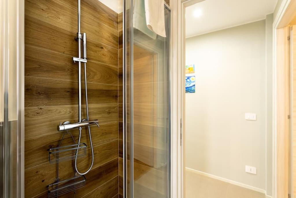Co99 - New Two Bedrooms Washington *